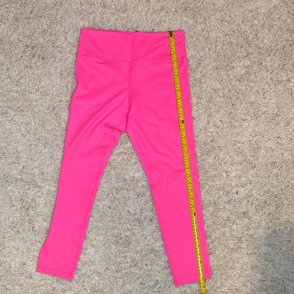 NWOT Women’s ZYIA Vibrant Pink Women's Leggings, Animal Print, Size 8-10